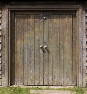 puertas de cobertizo antiguo: 