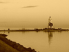 estación de bomberos en Marken (sepia)