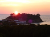 puesta de sol sobre Kusadasi